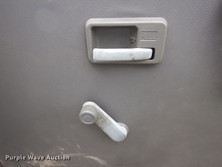 image for item DS8030 Suzuki Carry  mini truck