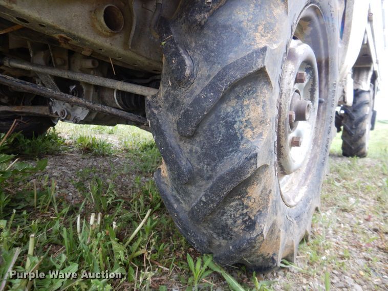 image for item DS8030 Suzuki Carry  mini truck