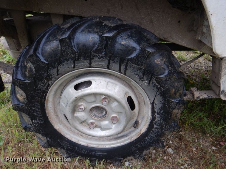 image for item DS8030 Suzuki Carry  mini truck