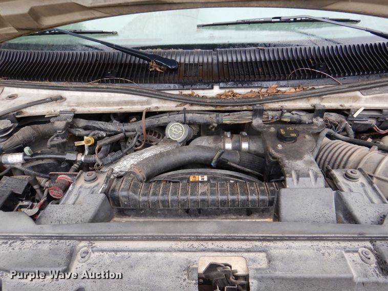 image for item DS8032 2006 Ford E450 ElDorado  shuttle bus