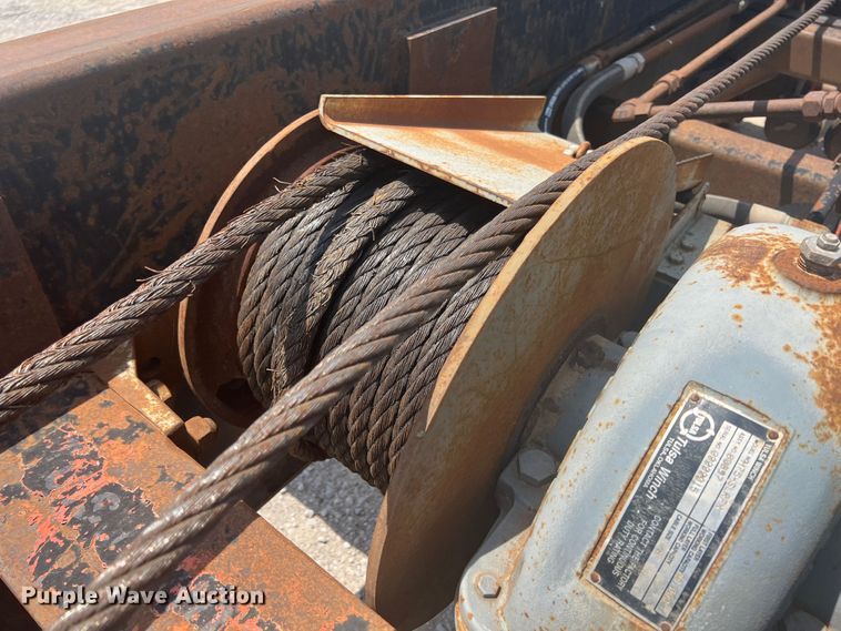 image for item HL9001 1995 Benlee TA60DD45  container trailer