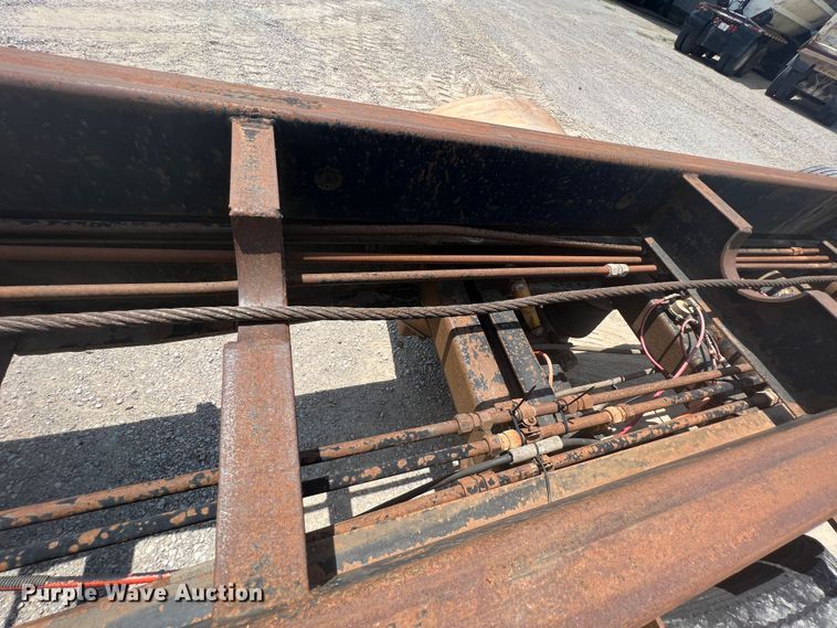 image for item HL9001 1995 Benlee TA60DD45  container trailer