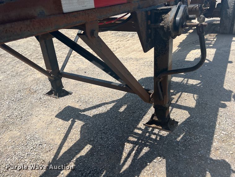 image for item HL9002 1999 Clement  container trailer