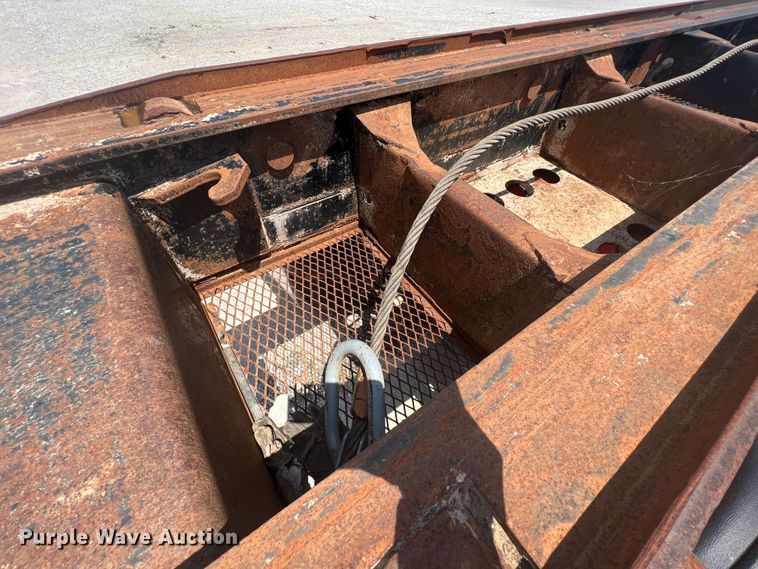 image for item HL9002 1999 Clement  container trailer