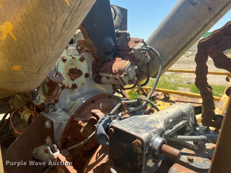 image for item HL9020 Drawworks  waterfall winch