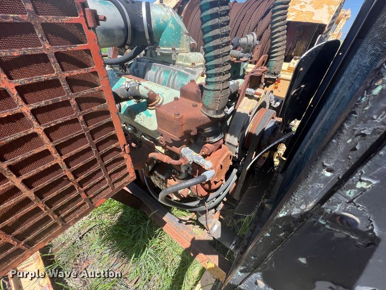 image for item HL9020 Drawworks  waterfall winch