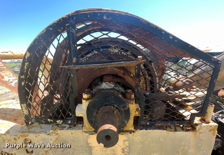 image for item HL9020 Drawworks  waterfall winch