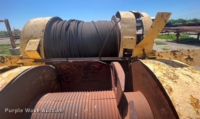 image for item HL9020 Drawworks  waterfall winch