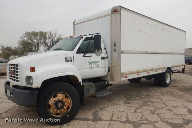image for item HU9409 1997 Chevrolet C6500  box truck