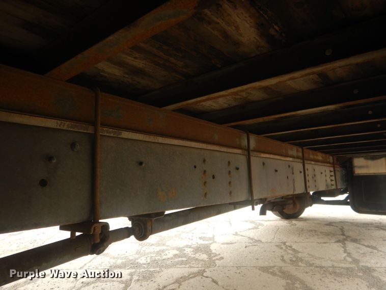 image for item HU9409 1997 Chevrolet C6500  box truck