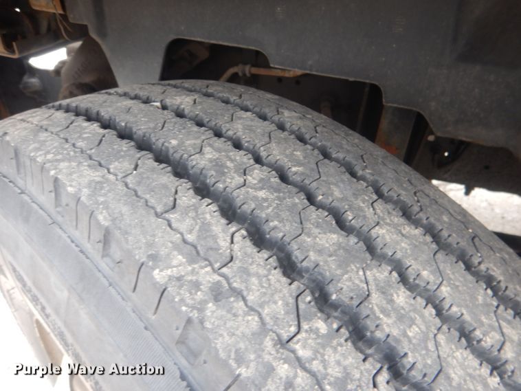 image for item HU9409 1997 Chevrolet C6500  box truck