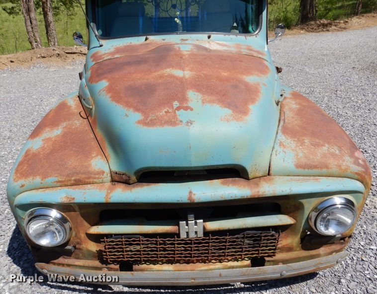 image for item IM9962 1954 International R112  pickup truck