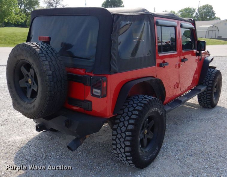 image for item IM9989 2014 Jeep Wrangler  SUV