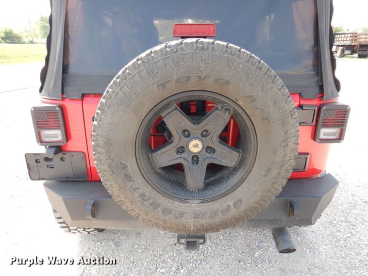 image for item IM9989 2014 Jeep Wrangler  SUV