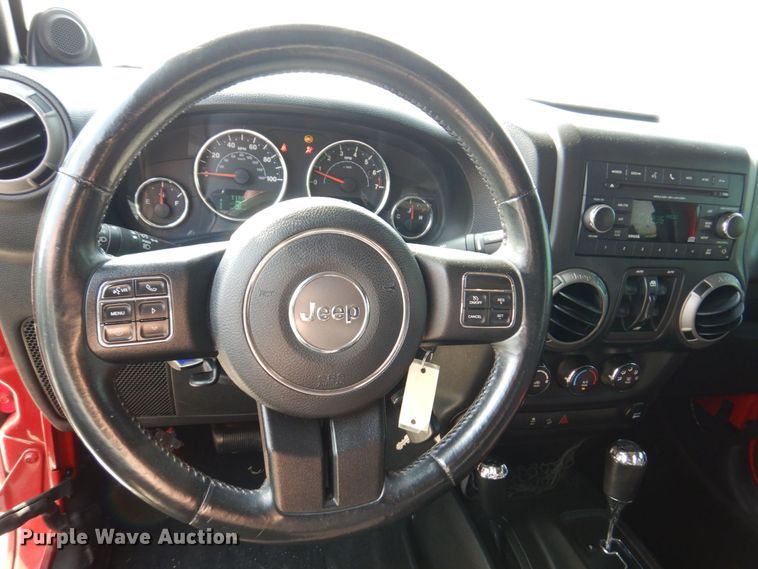 image for item IM9989 2014 Jeep Wrangler  SUV