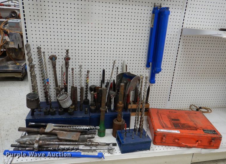 image for item JH9814 Bosch 11214  hammer drill