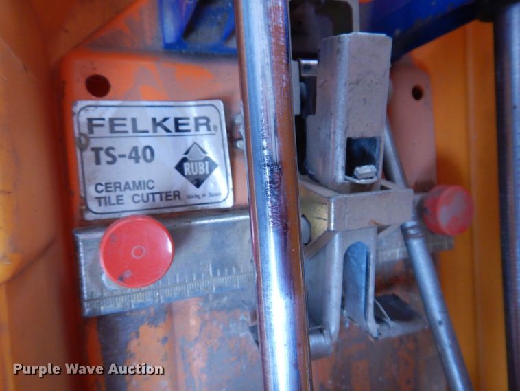 image for item JH9821 Flooring tools