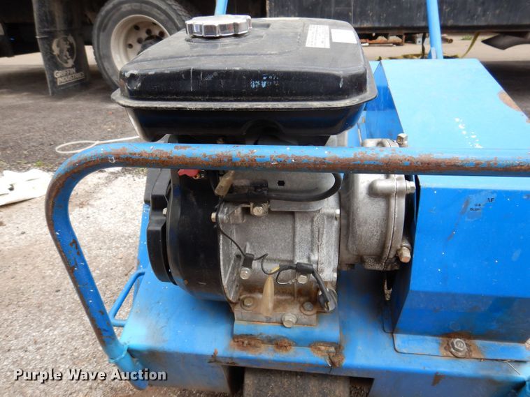 image for item JH9836 Blue Bird  aerator