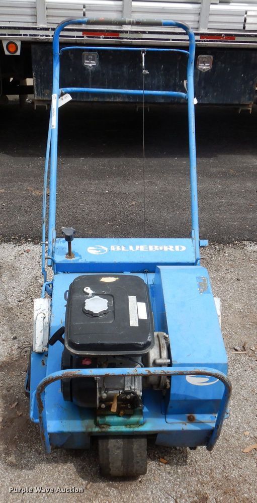 image for item JH9838 Blue Bird 530  aerator