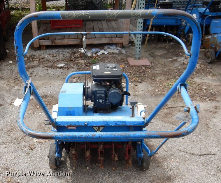 image for item JH9838 Blue Bird 530  aerator