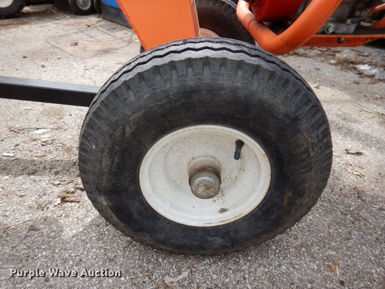 image for item JH9840 2019 Brave Pro BRPA325H  post hole auger