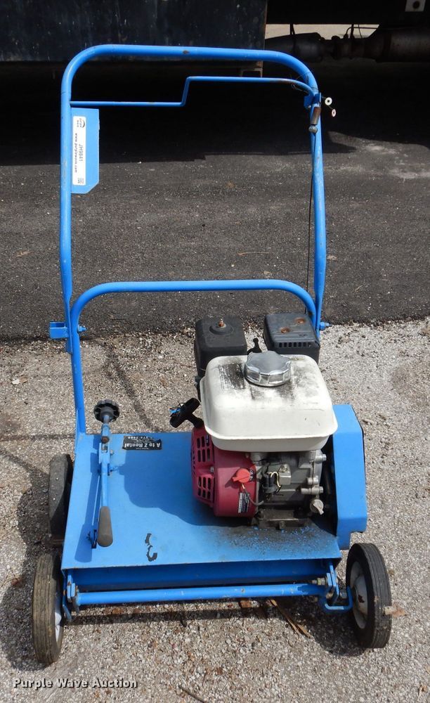 image for item JH9841 Power rake