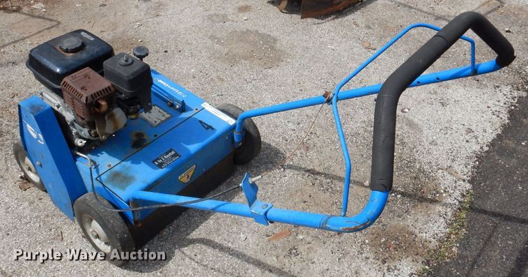 image for item JH9843 Blue Bird P18  power rake