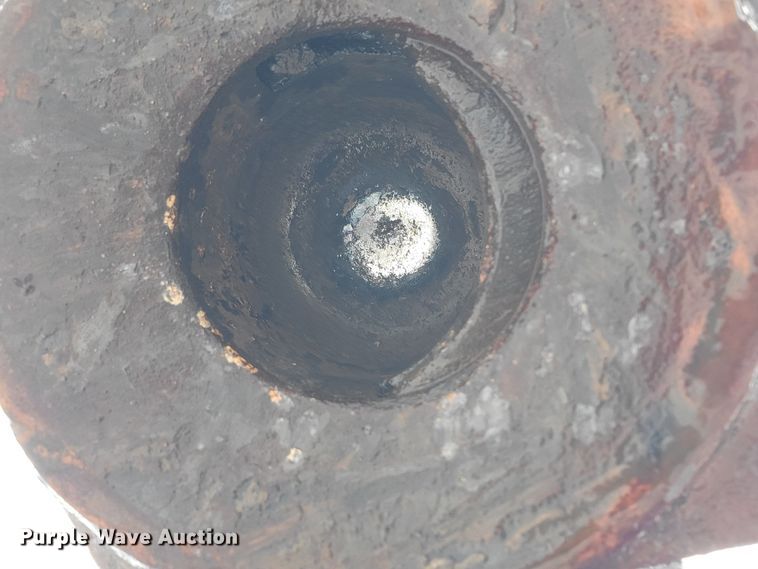 image for item JL9438 2014 Load Trail  equipment trailer