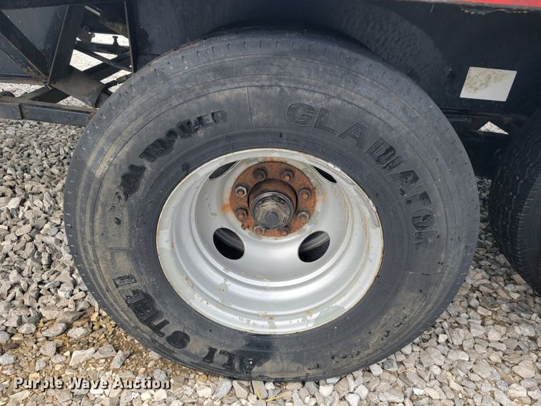 image for item JL9438 2014 Load Trail  equipment trailer