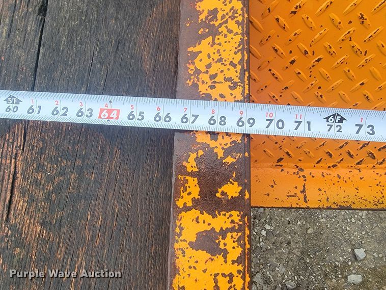 image for item JL9439 1994 True Line B18318P  equipment trailer