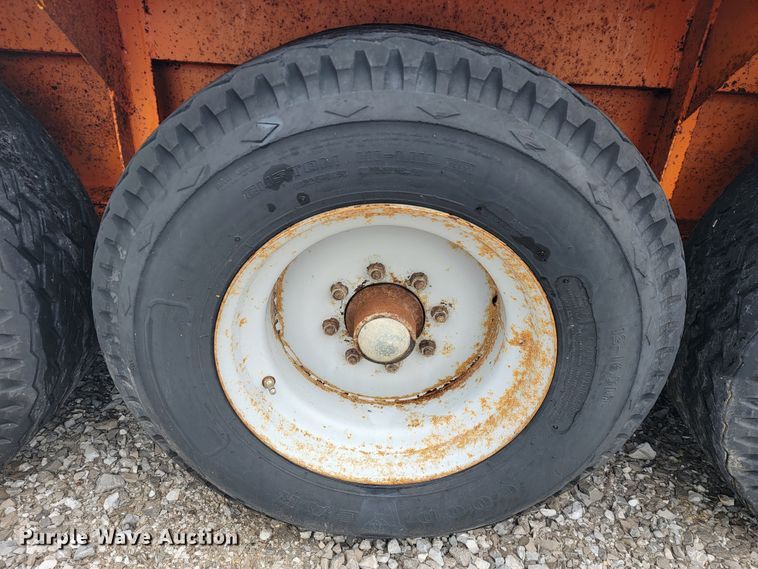 image for item JL9439 1994 True Line B18318P  equipment trailer