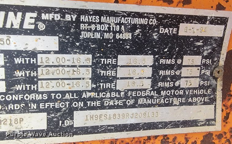 image for item JL9439 1994 True Line B18318P  equipment trailer