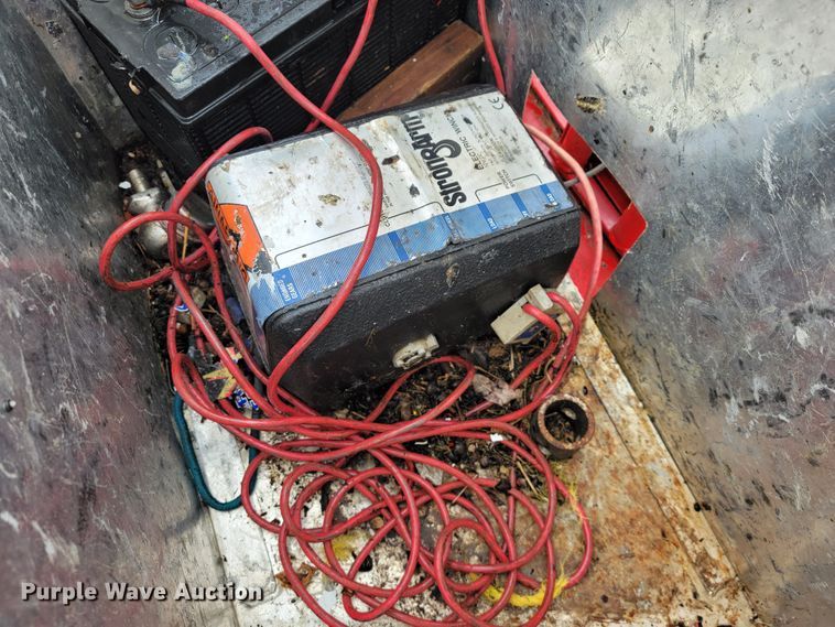 image for item JL9440 2000 Shop built  utility trailer