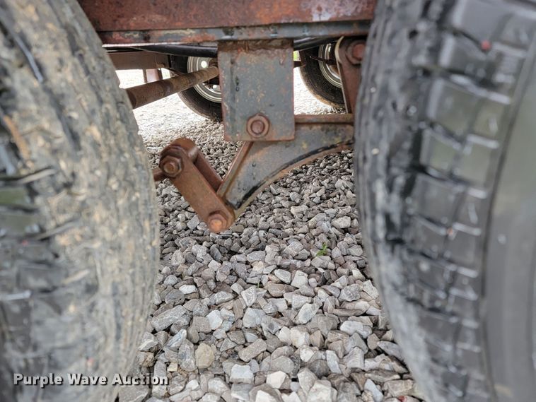 image for item JL9440 2000 Shop built  utility trailer