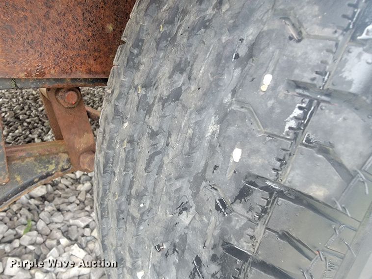 image for item JL9440 2000 Shop built  utility trailer