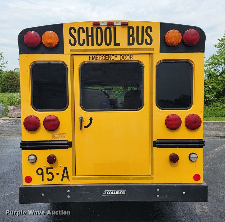 image for item JL9442 1995 Chevrolet G30  school bus