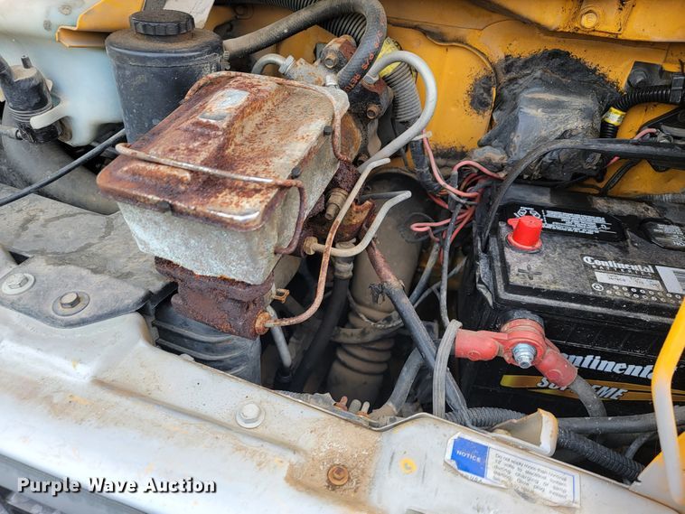 image for item JL9442 1995 Chevrolet G30  school bus