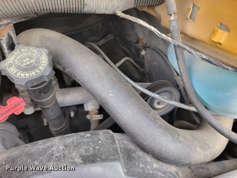 image for item JL9442 1995 Chevrolet G30  school bus