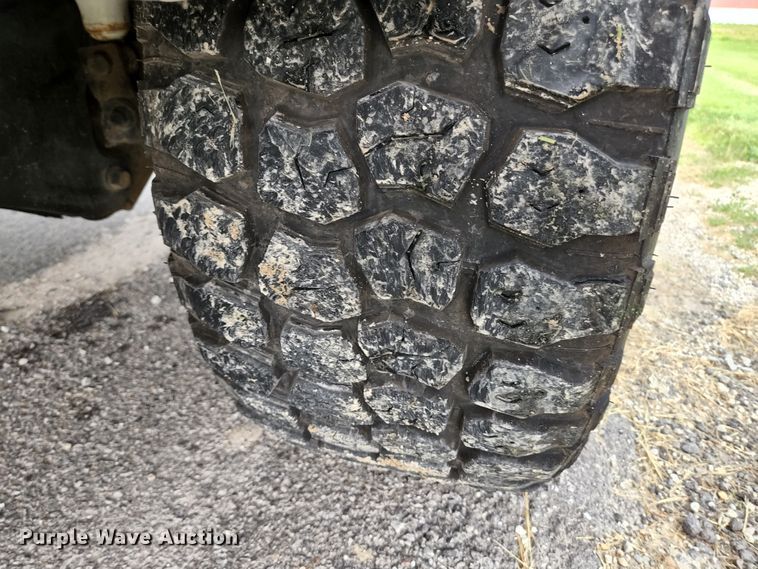 image for item JM9033 2015 Ford F250 Super Duty Lariat  Crew Cab pickup truck