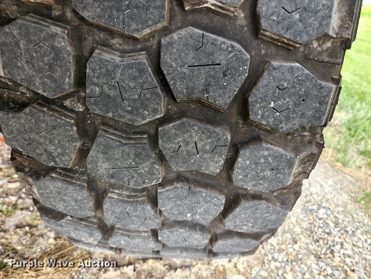 image for item JM9033 2015 Ford F250 Super Duty Lariat  Crew Cab pickup truck