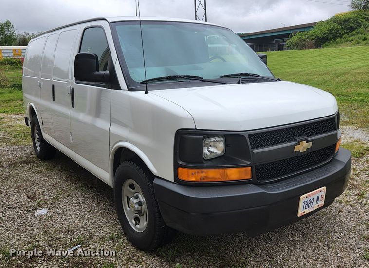 image for item JM9075 2006  Chevrolet Express 1500  van