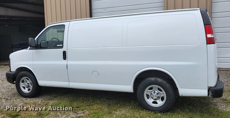 image for item JM9075 2006  Chevrolet Express 1500  van