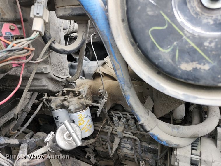 image for item JM9085 1990 Ford F600  flatbed truck