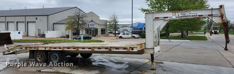 image for item JM9091 2004 Brooks Brothers  equipment trailer