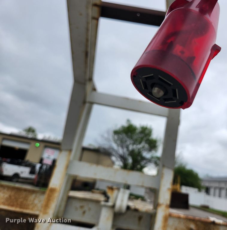 image for item JM9091 2004 Brooks Brothers  equipment trailer