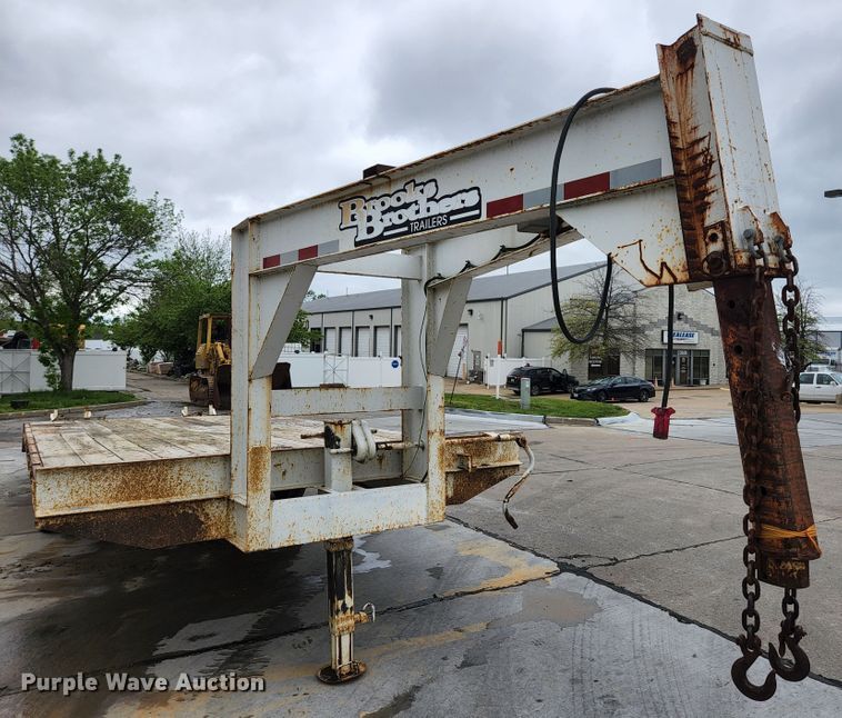 image for item JM9091 2004 Brooks Brothers  equipment trailer