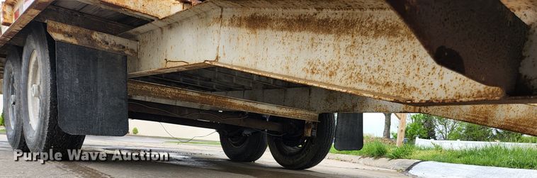 image for item JM9091 2004 Brooks Brothers  equipment trailer