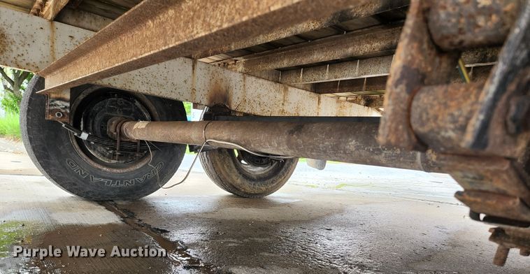 image for item JM9091 2004 Brooks Brothers  equipment trailer