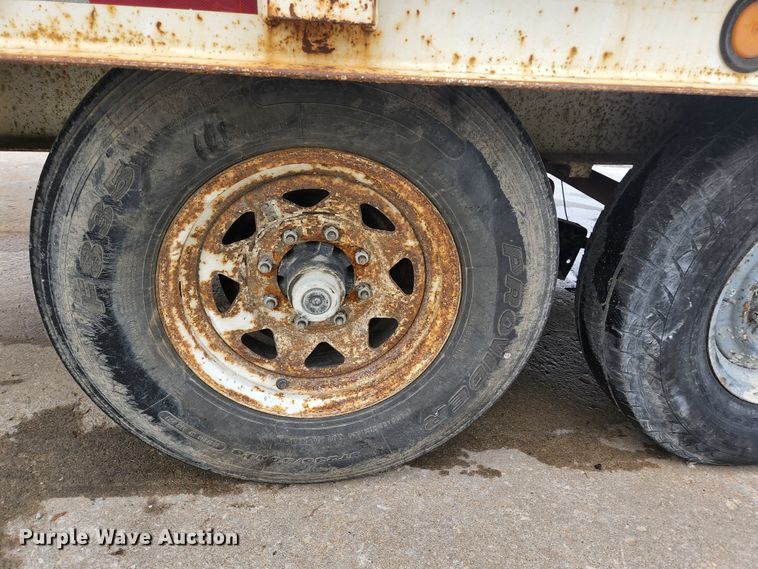 image for item JM9091 2004 Brooks Brothers  equipment trailer