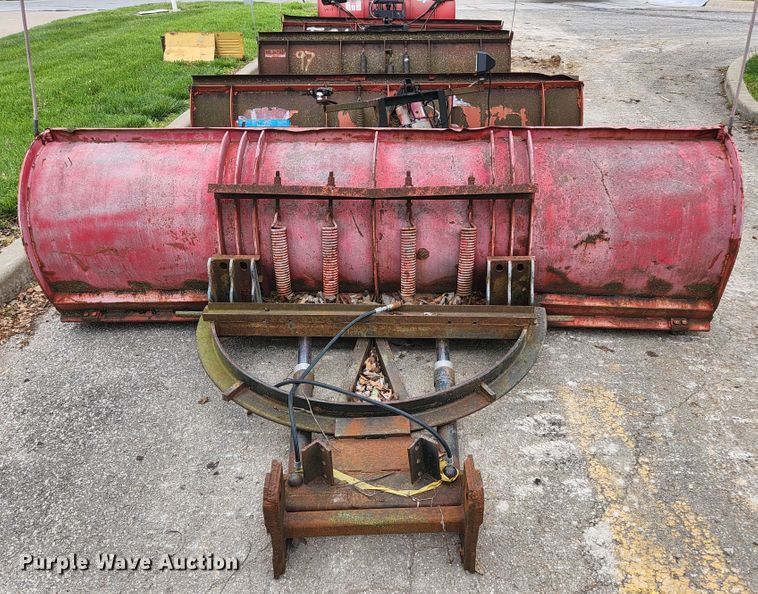 image for item JM9100 (4) snow plows